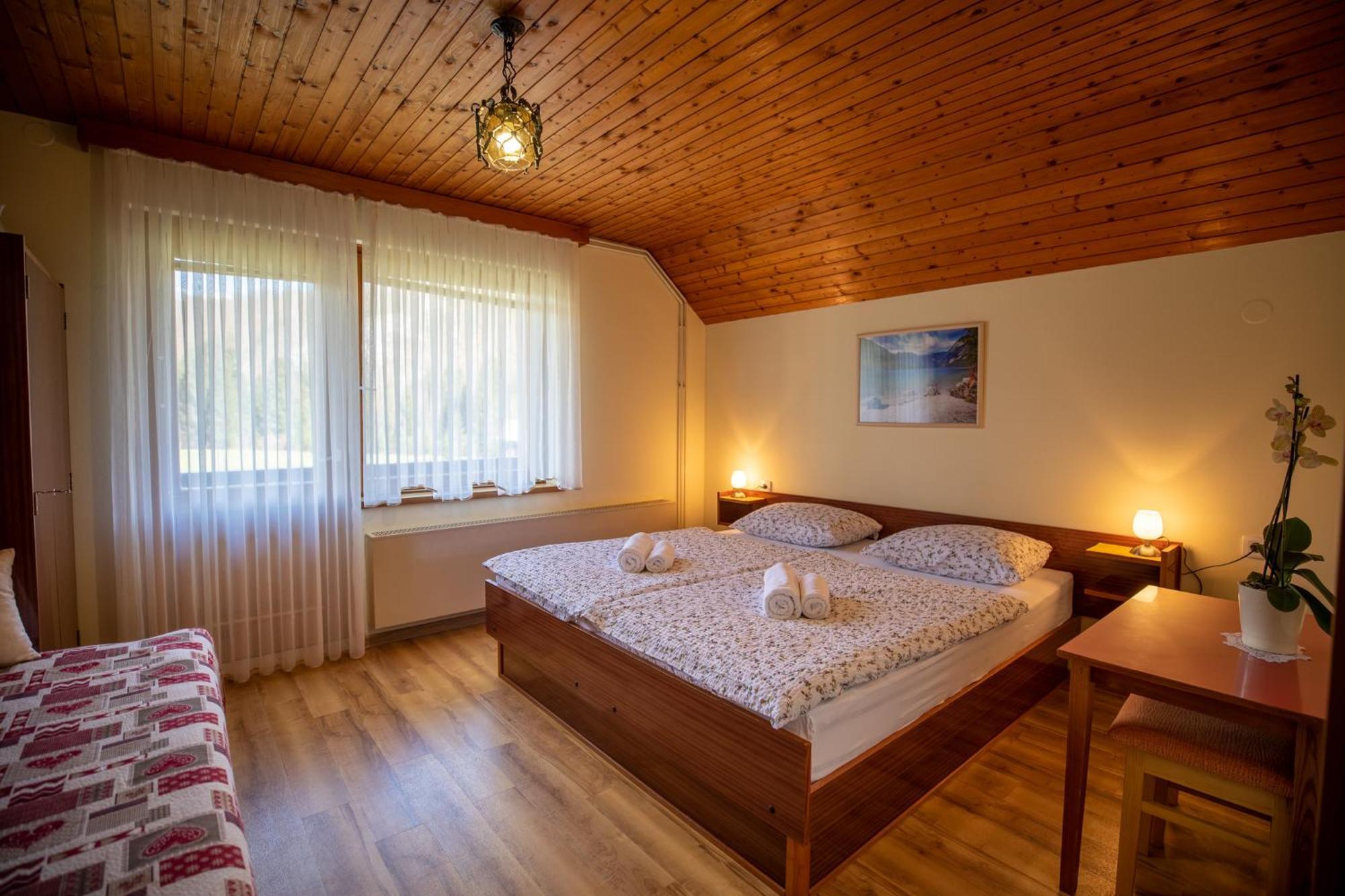 Apartmaji Prezelj Bohinj ภายนอก รูปภาพ